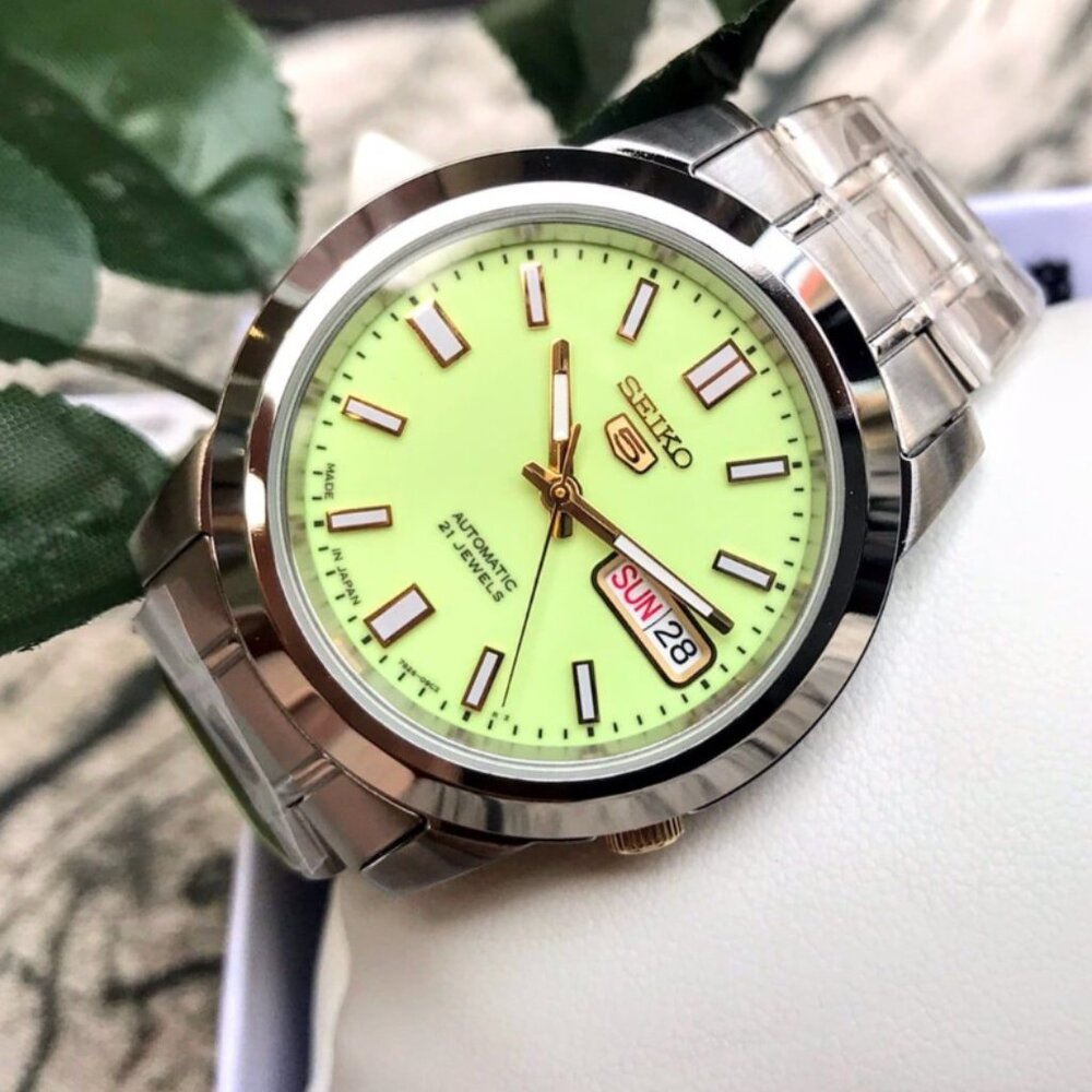 Seiko 38mm Green Dial Silver Watch New
